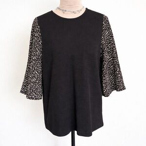 THML Black Textured Top Bell Sleeve Speckled Medium NWT